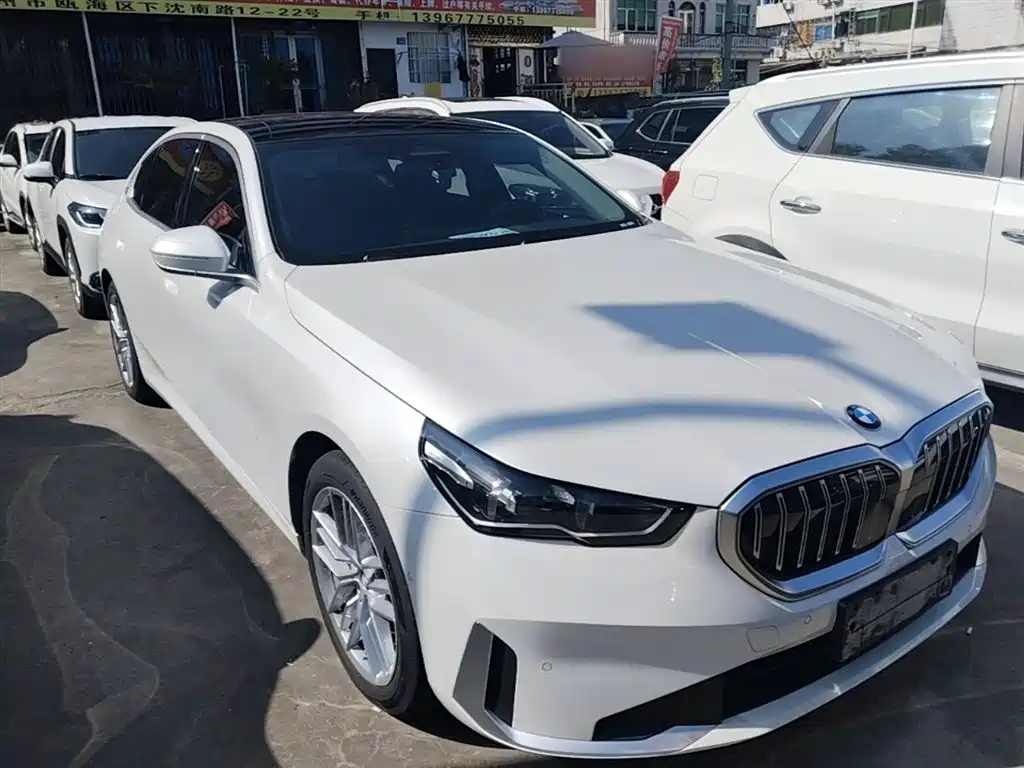 BMW 5 Series 5 2024 525Li Luxury