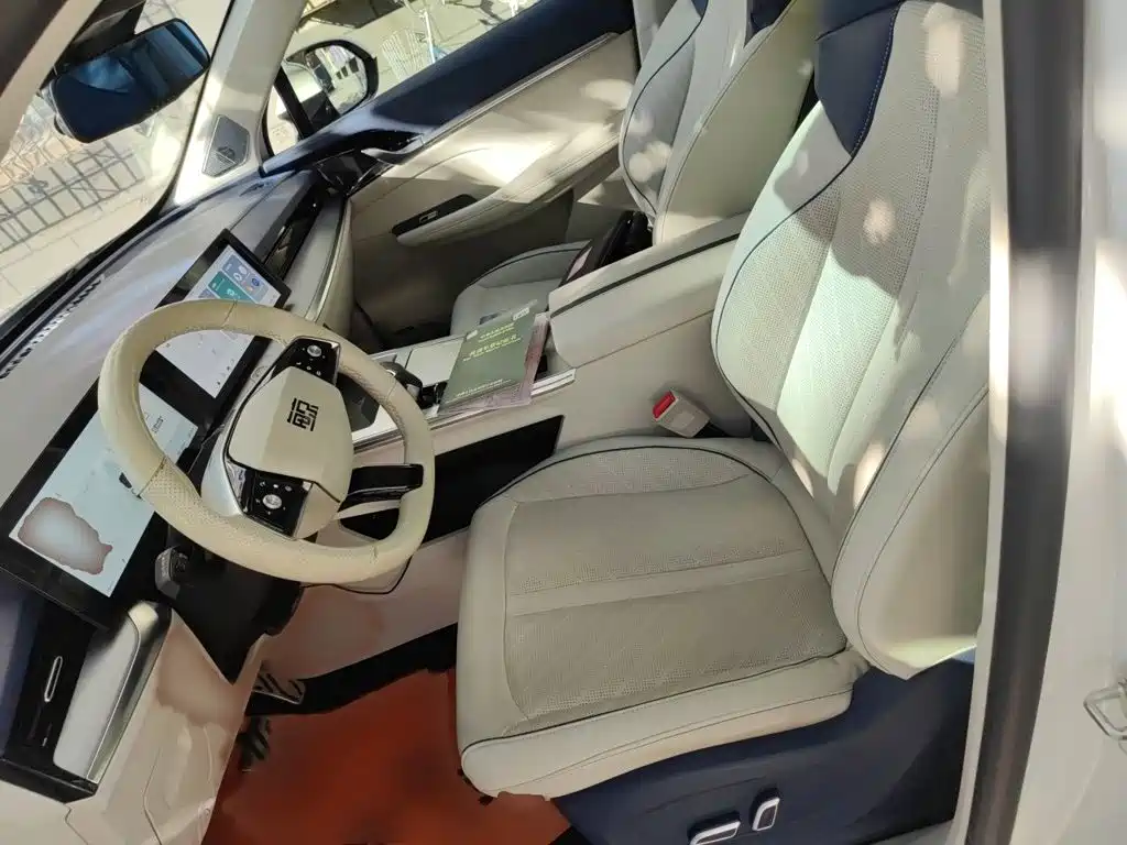 Roewe Whale — миниатюра 8