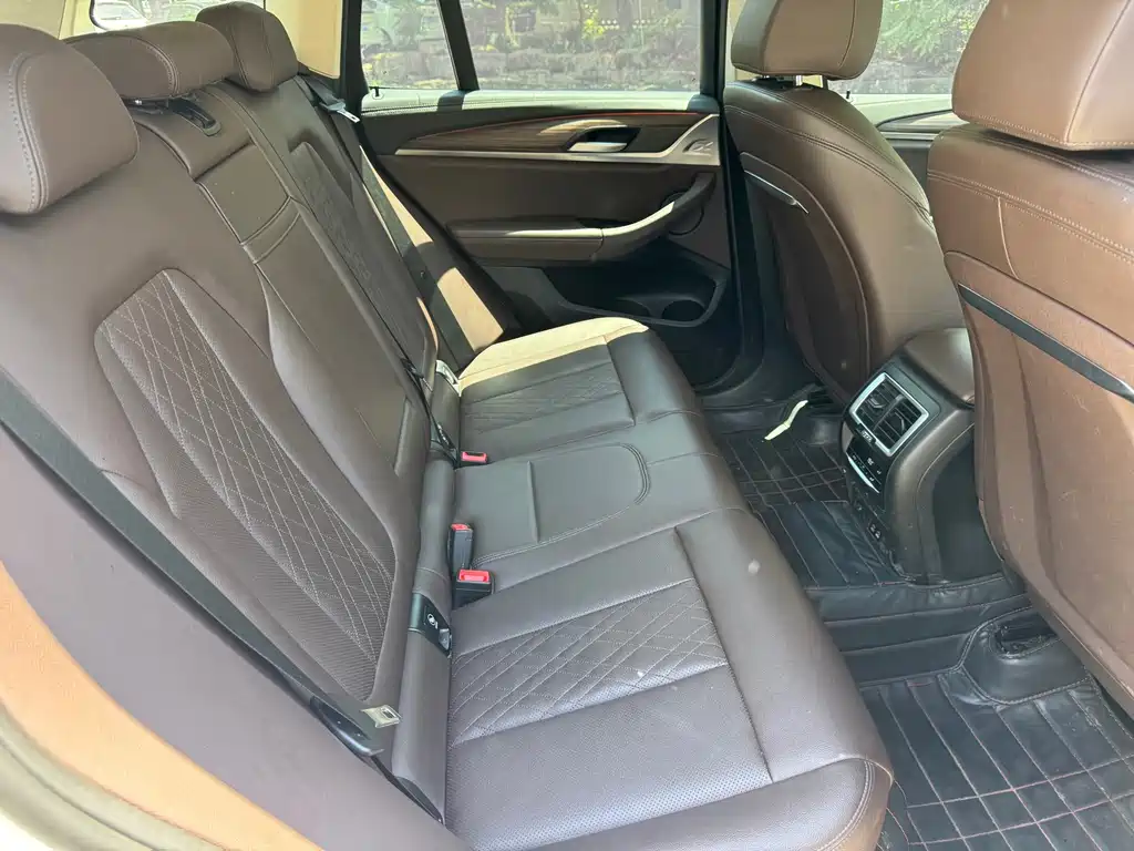 BMW X3 — миниатюра 14