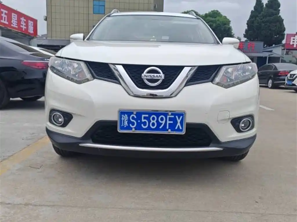 Купить Nissan X-Trail