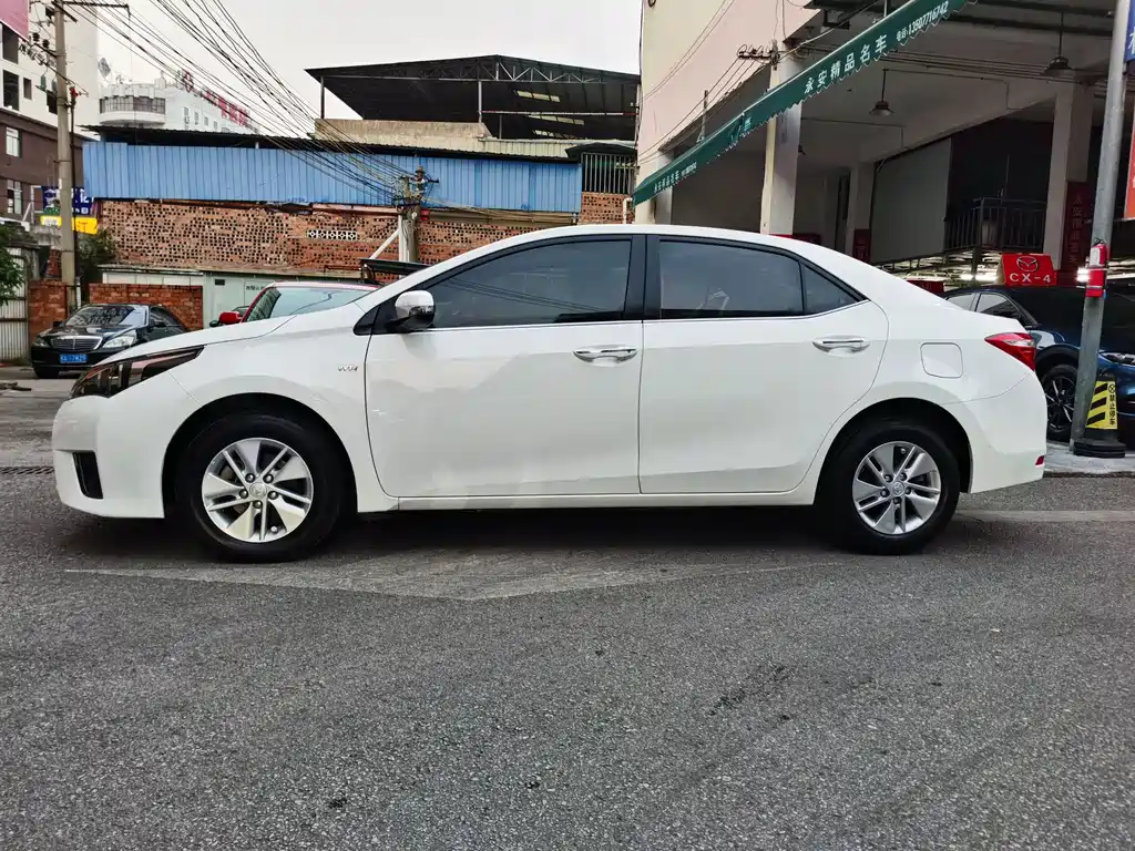 Toyota Corolla — миниатюра 3