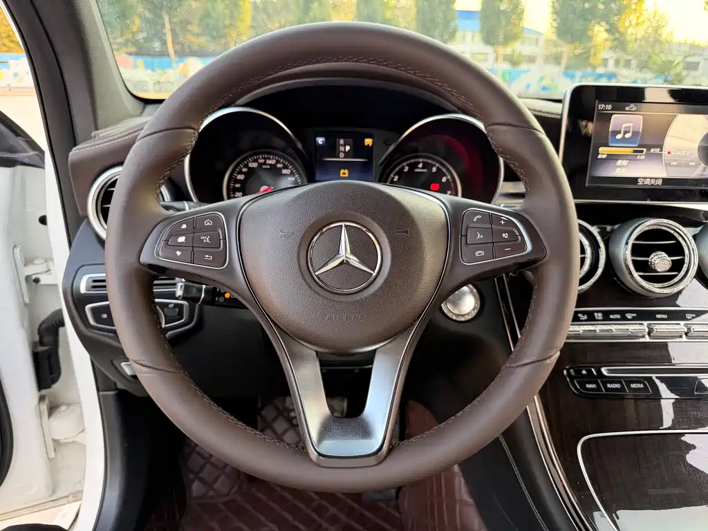 Mercedes-Benz GLC — миниатюра 7
