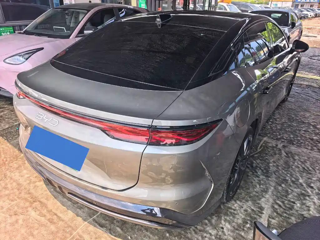 BYD Хань Ли — миниатюра 4