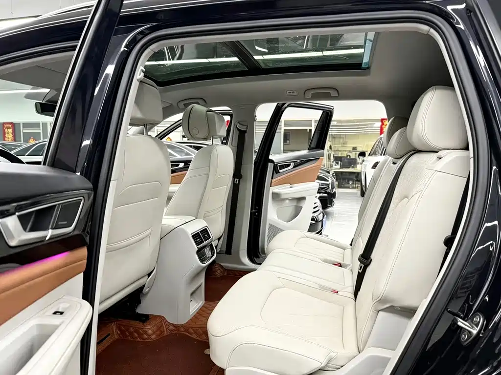 Volkswagen Teramont — миниатюра 8