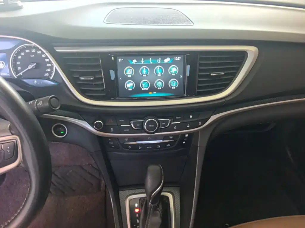 Buick Excelle — миниатюра 13