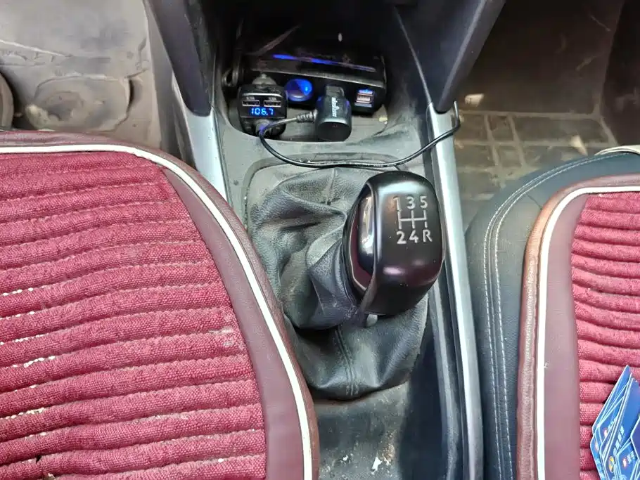 Peugeot 301 — миниатюра 16