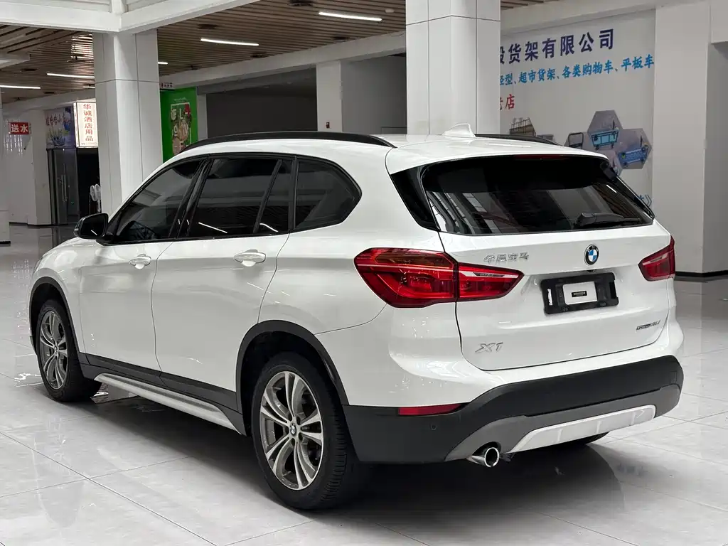 BMW X1 — миниатюра 7