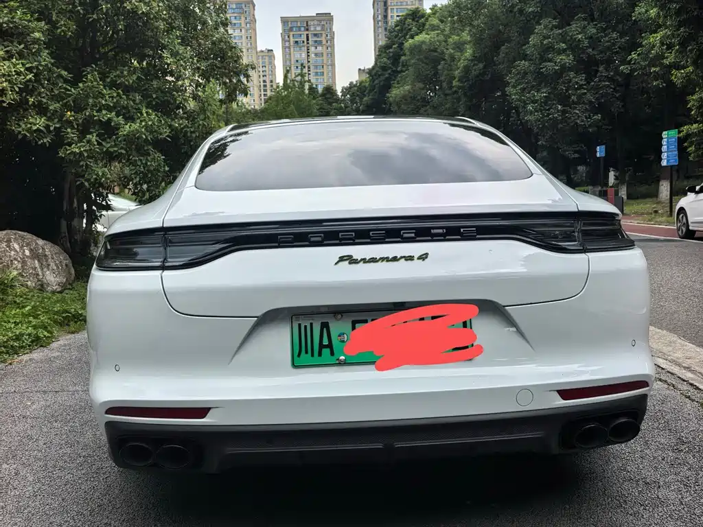 Porsche Panamera Hybrid — миниатюра 8