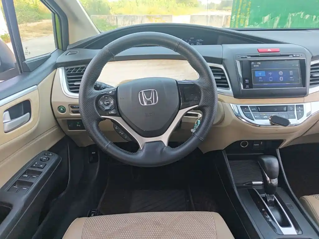 Honda Jade — миниатюра 11