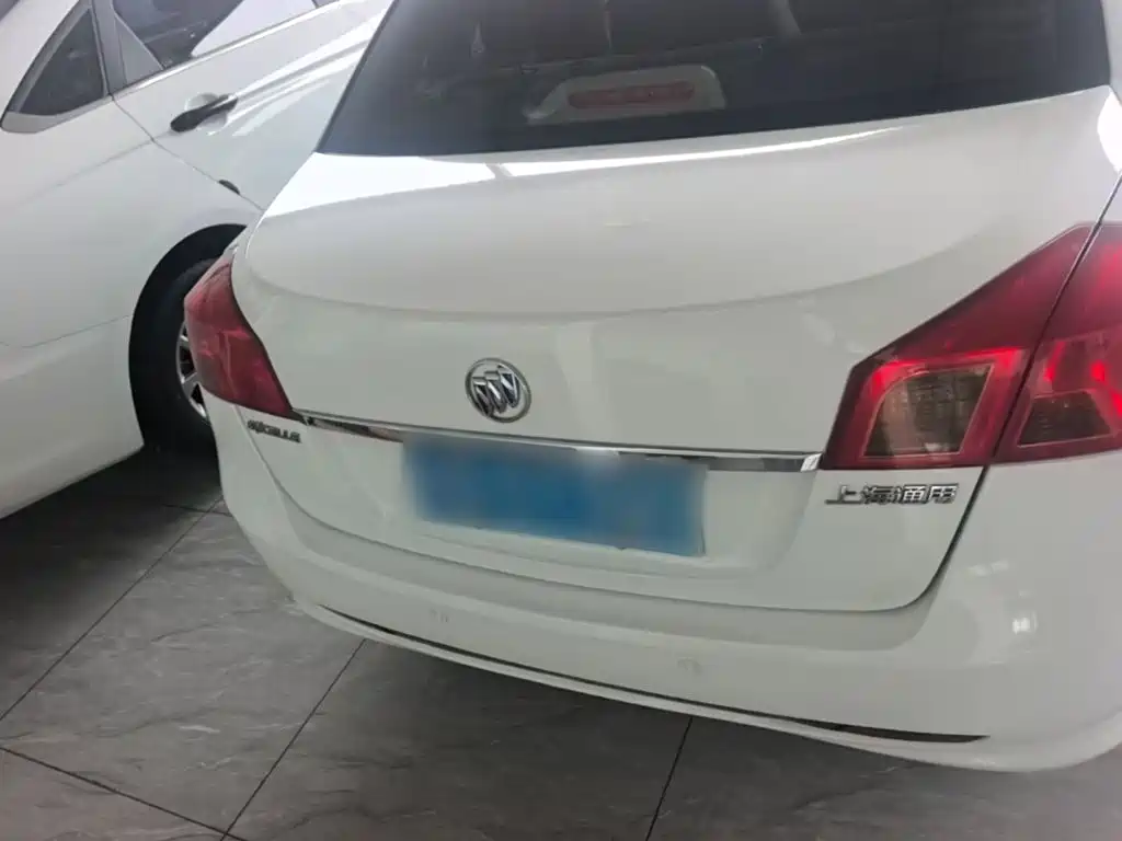 Buick Excelle 2013 1.5L MT Premium