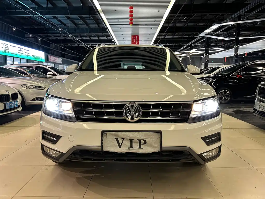 Volkswagen Tiguan L 2019