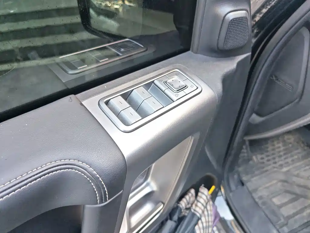 iCAR Автомобиль SuperV23 — миниатюра 11
