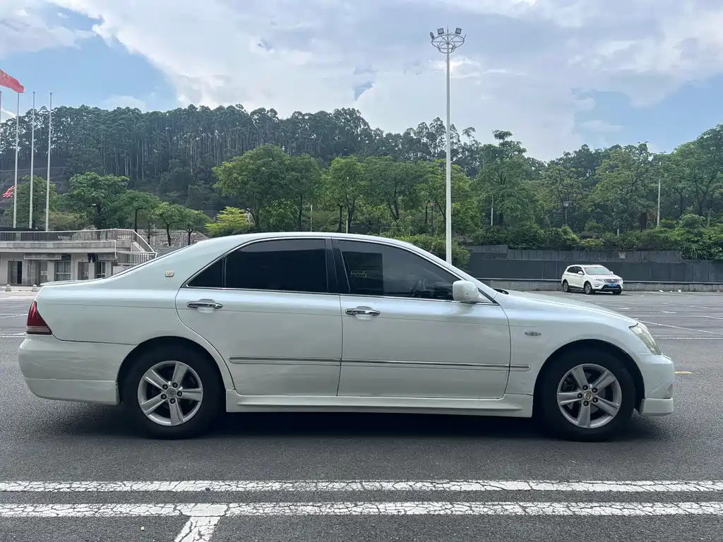 Toyota Crown 2008 2.5L 5