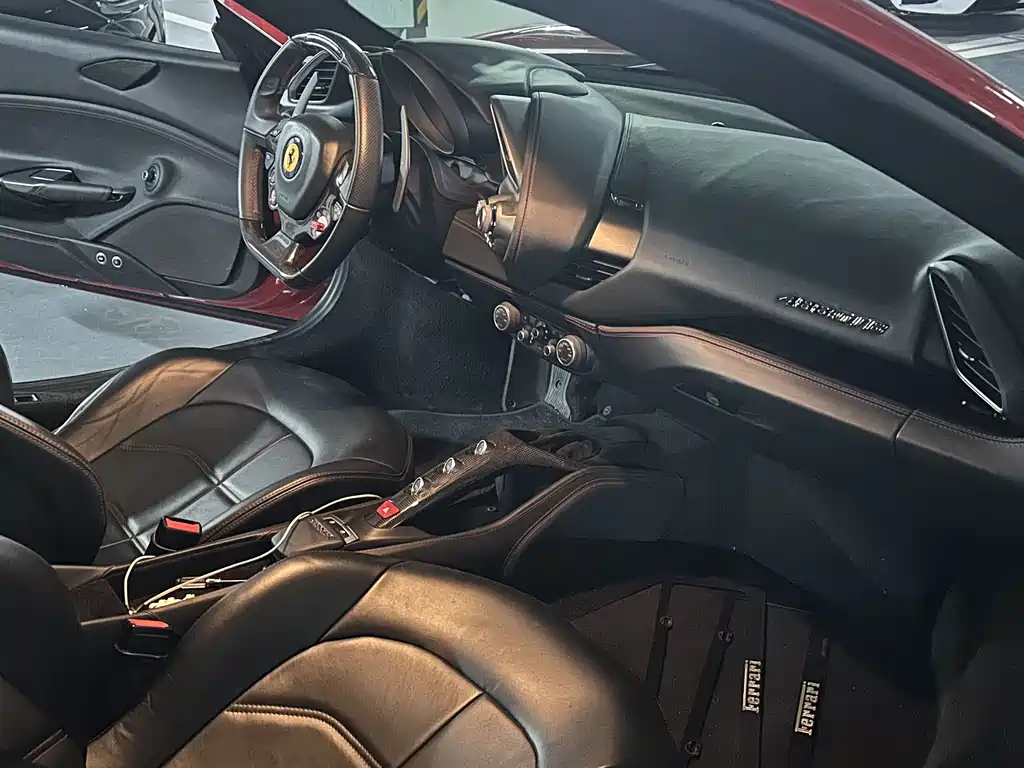Ferrari 488 488 GTB, фото 12