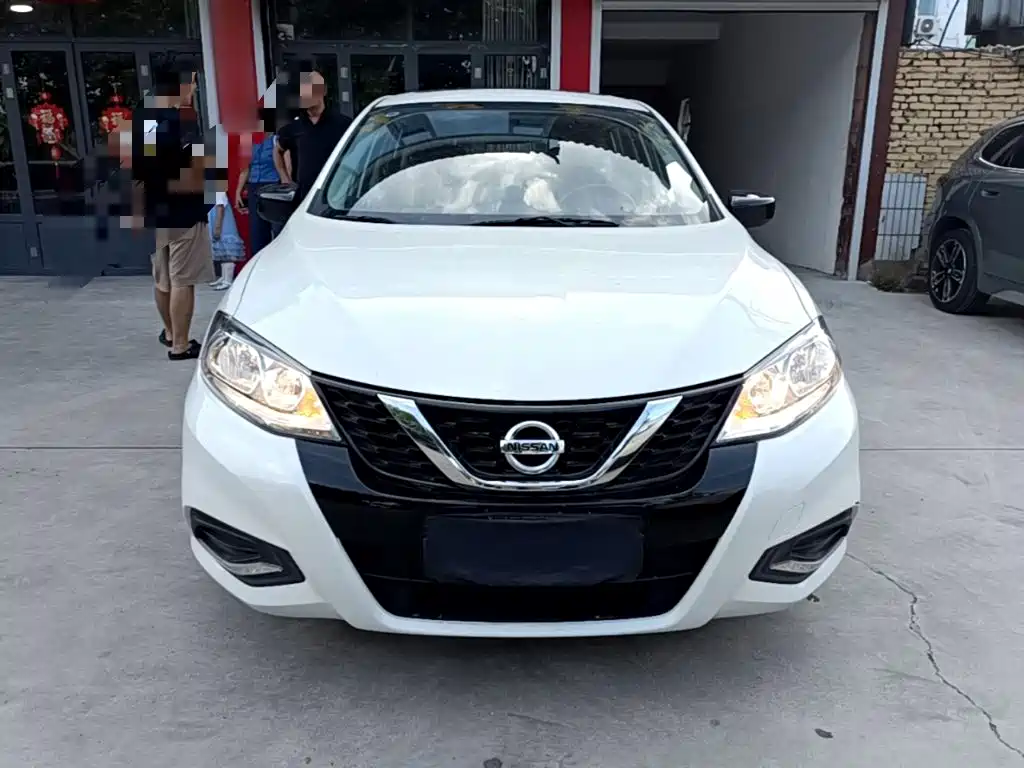 Nissan Tiida 2021 1.6L CVT