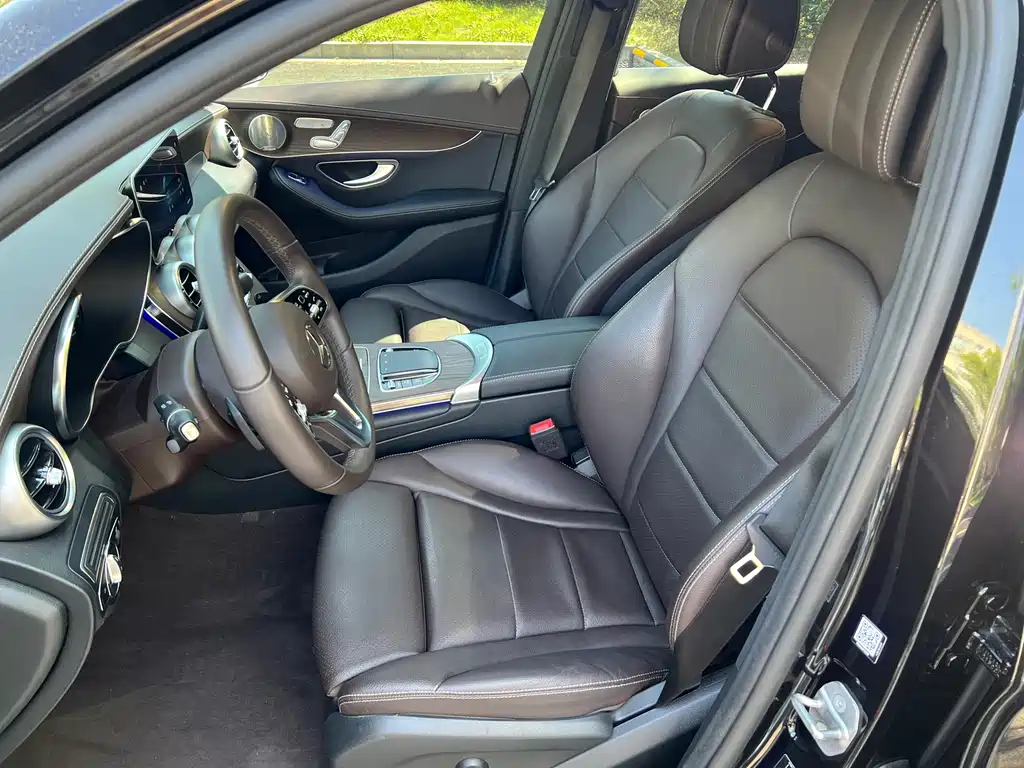 Mercedes-Benz GLC — миниатюра 5