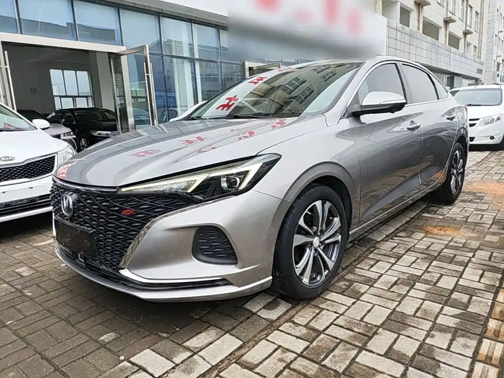2020 Changan Eado - zdjęcie 1 z 25