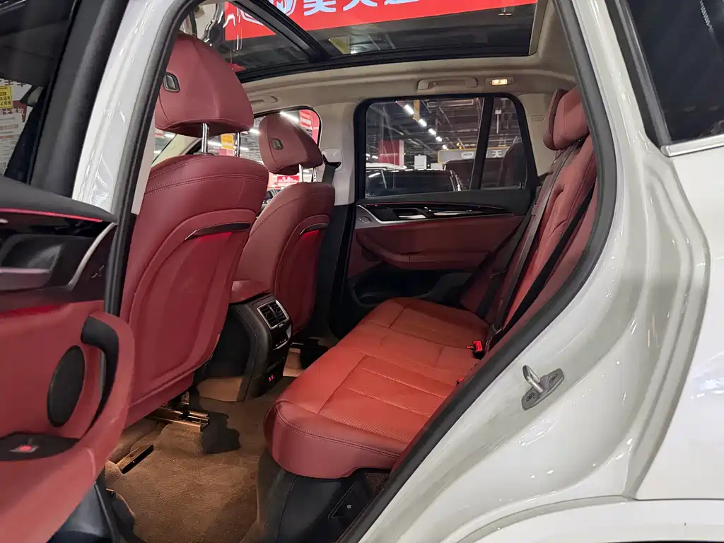 BMW X3 — миниатюра 10