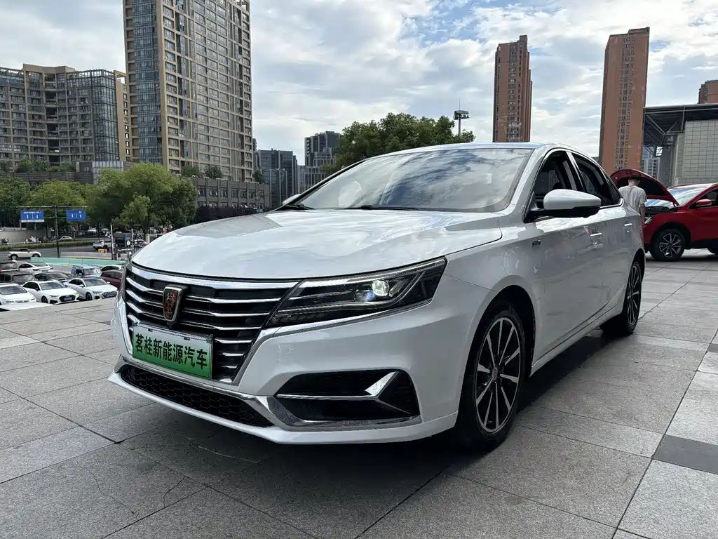 Roewe i6 New Energy 2018