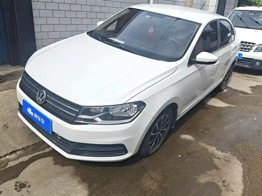 Купить Volkswagen Santana