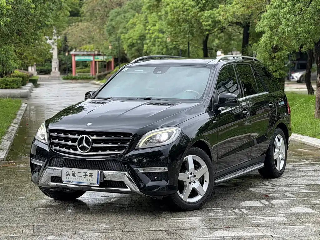 Mercedes-Benz M-Class