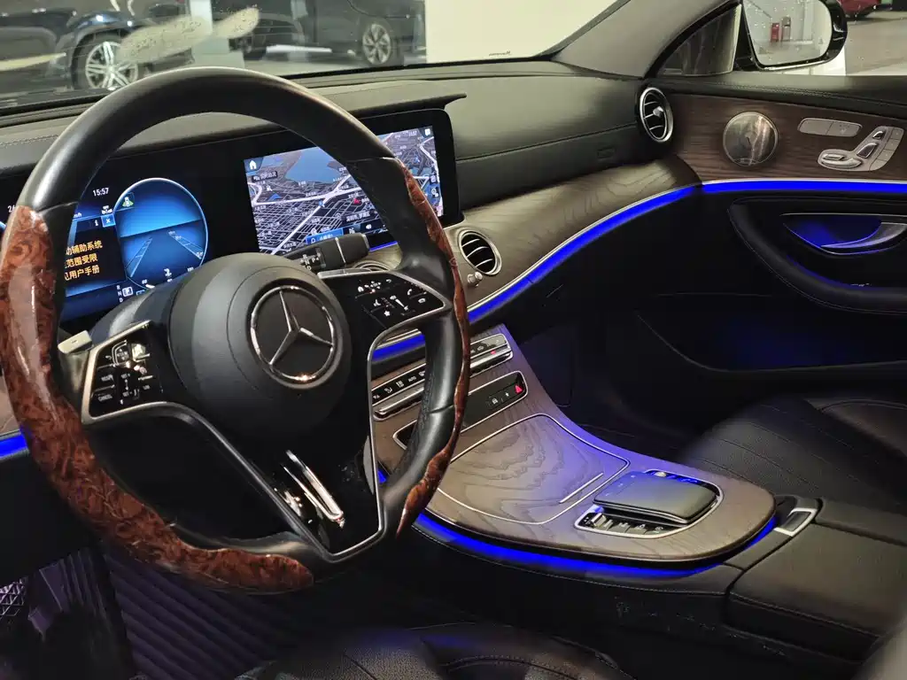 Mercedes-Benz E-Class E 2020 E 300 L Fashion