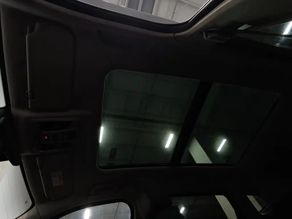 Wey Wey VV6 — миниатюра 14
