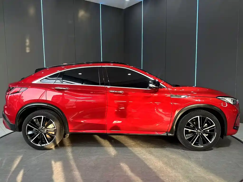Infiniti QX55 2022 2.0T