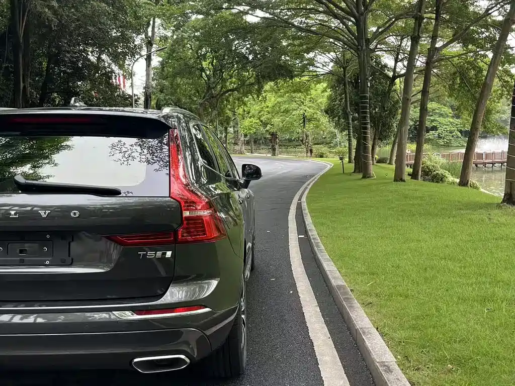 Volvo XC60 2020 T5 Luxury