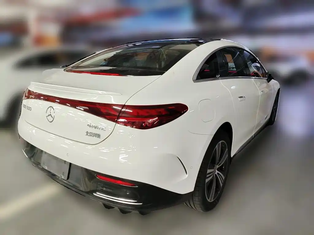 Mercedes-Benz EQE — миниатюра 12