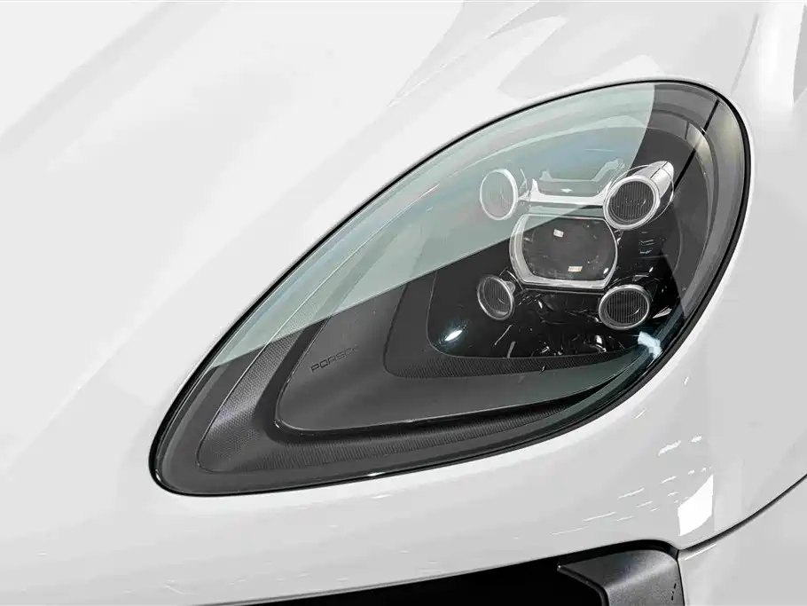 Porsche Macan — миниатюра 4