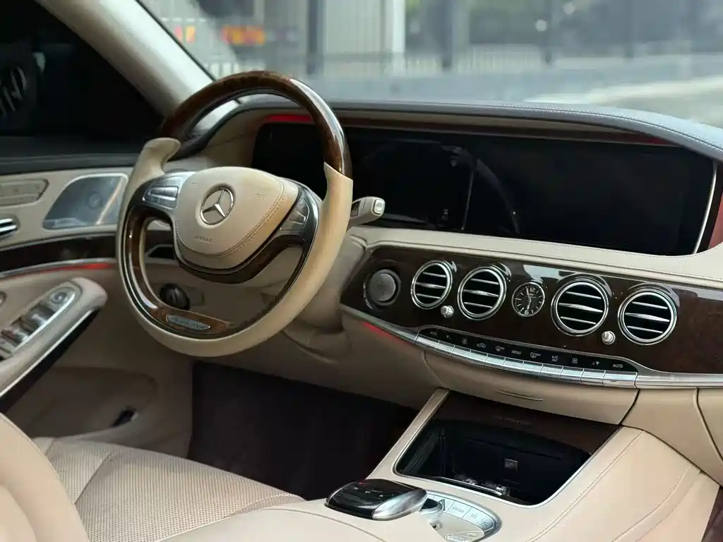 Mercedes-Benz Maybach S-Class S 2015 S 400 4MATIC