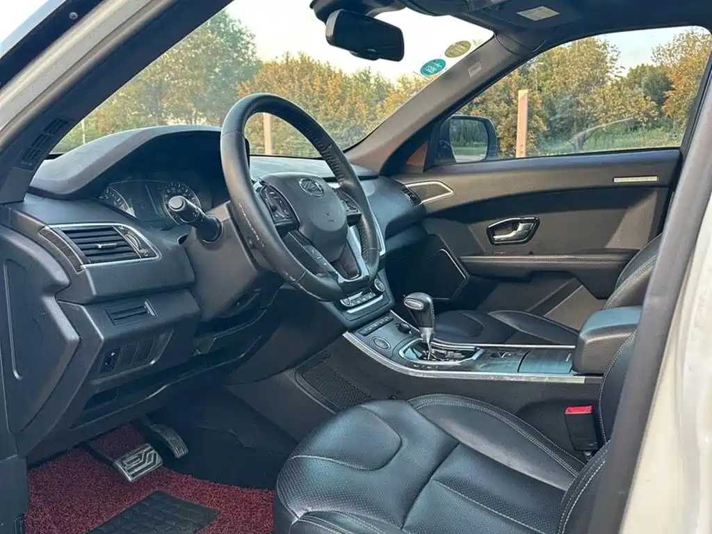 Landwind Landwind X7 — миниатюра 8