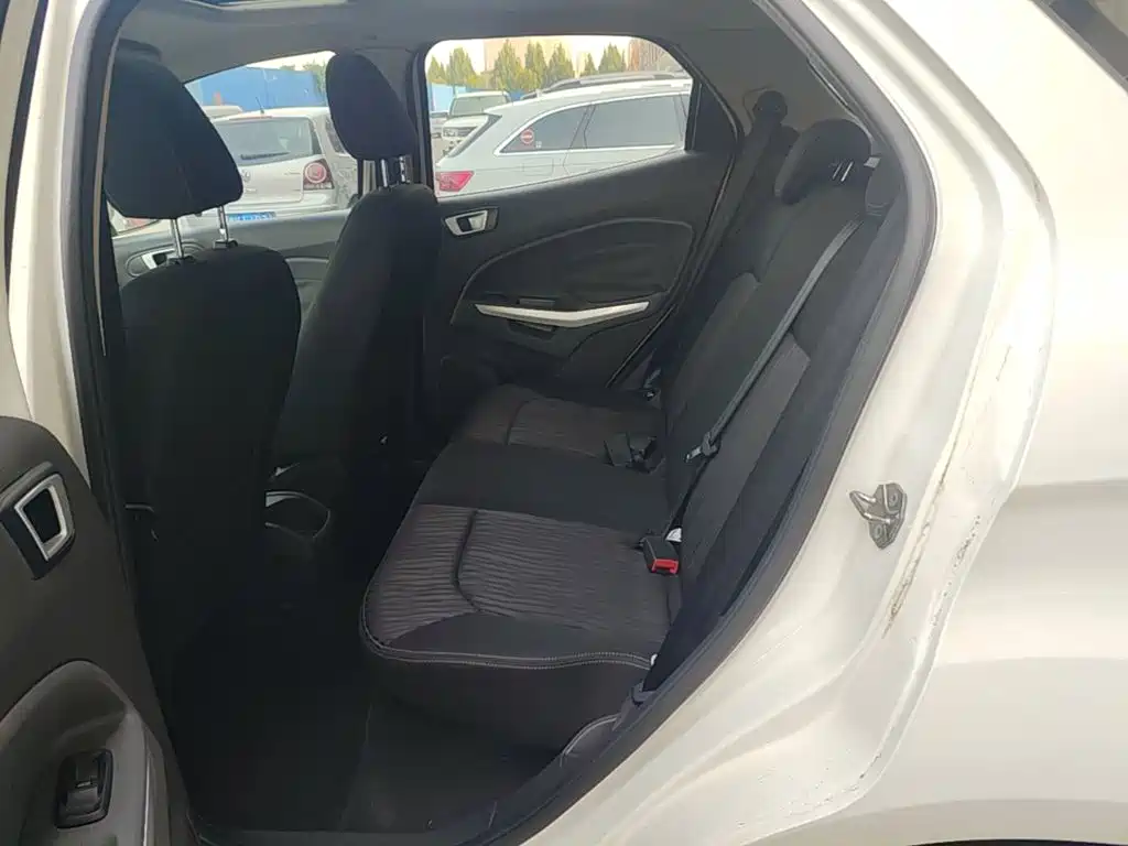 Ford Ecosport — миниатюра 17