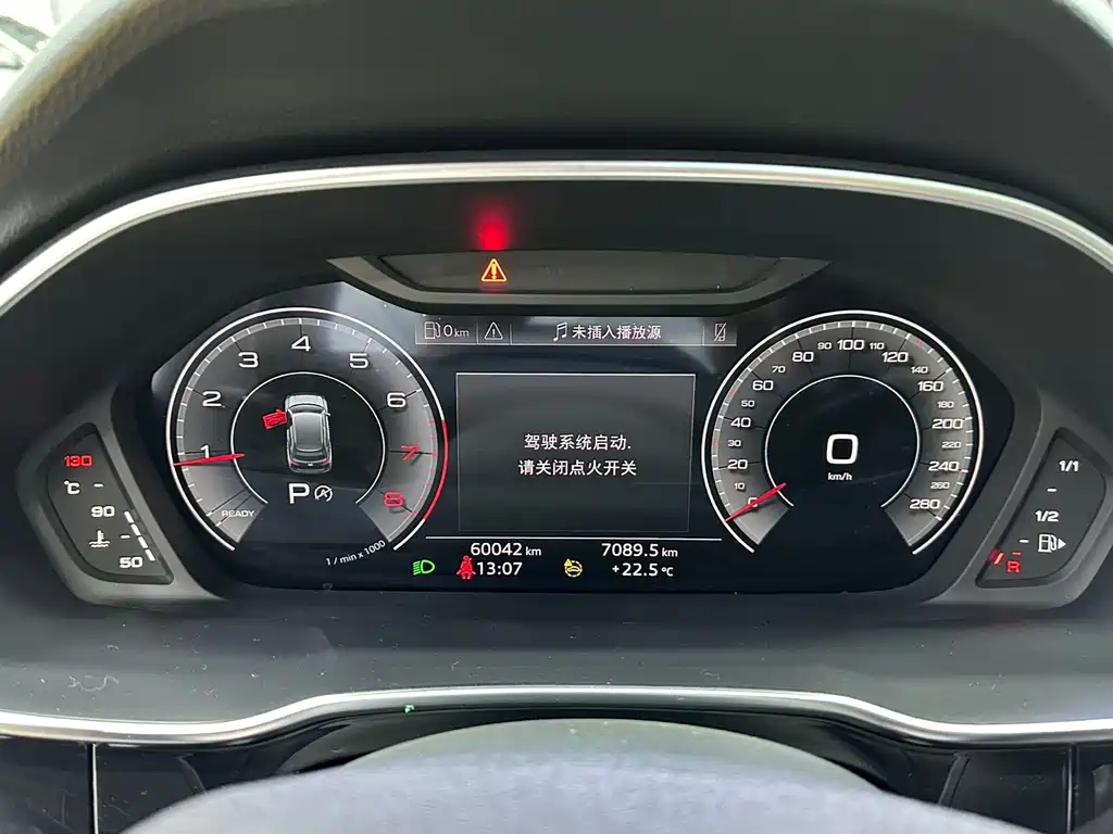 Audi Q3 — миниатюра 8