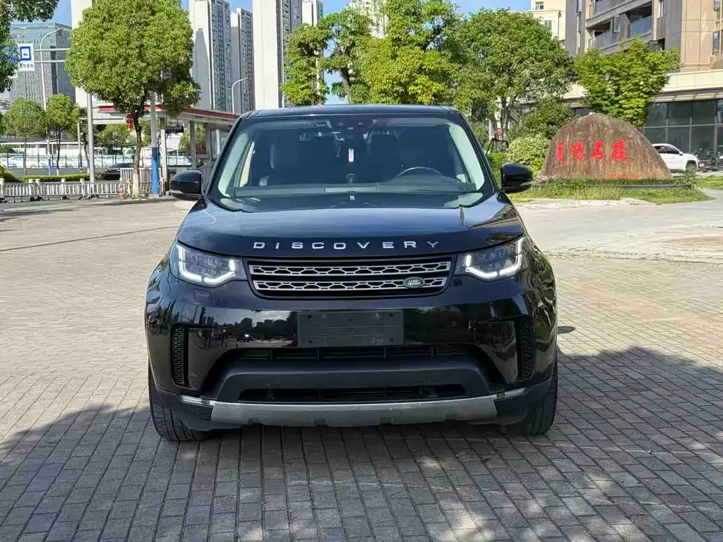 Land Rover Discovery 2018