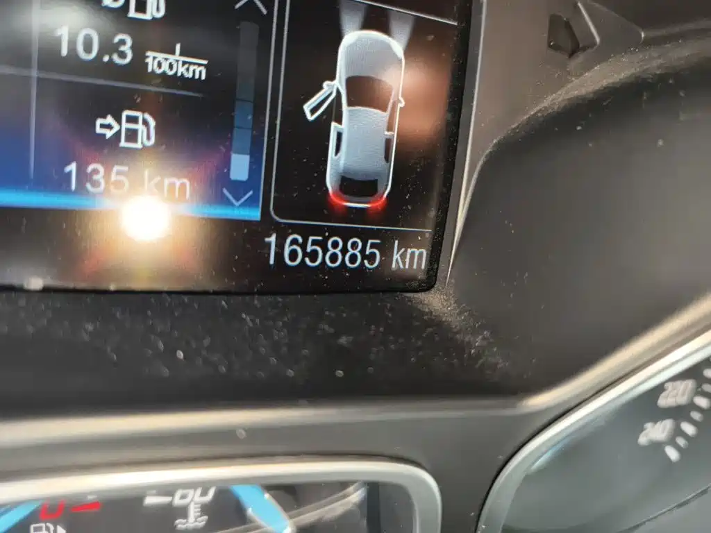 Ford Kuga — миниатюра 8