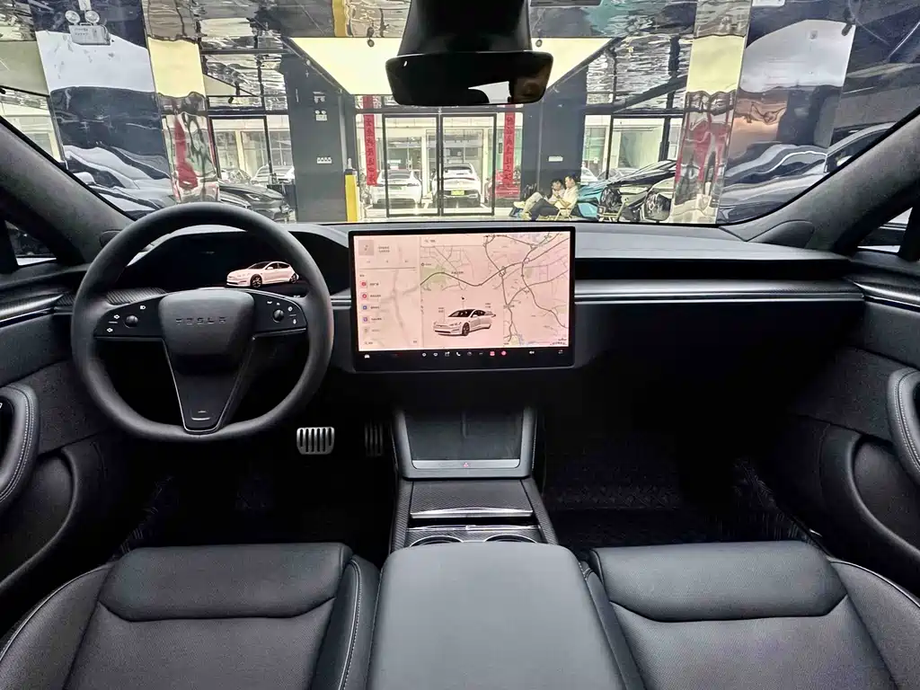 Tesla Model S 2023 Plaid