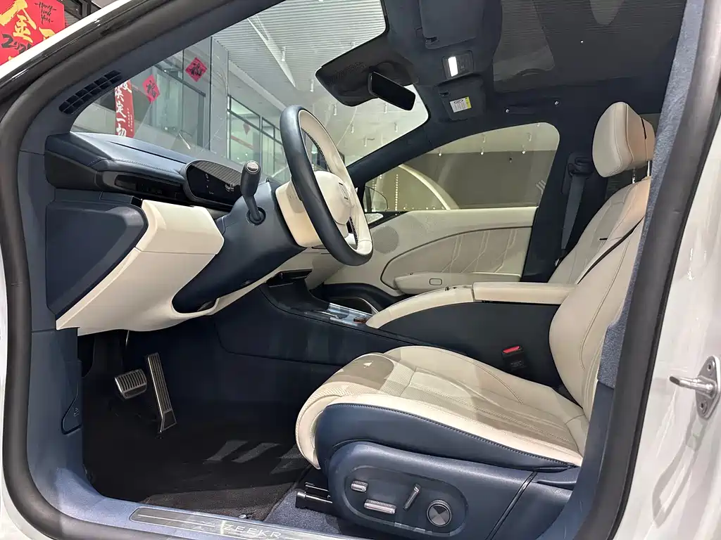 Zeekr 007 2024 Smart Drive 75kWh