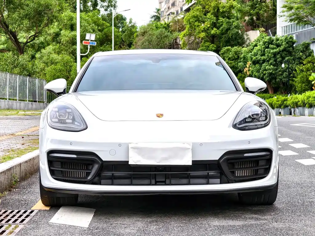 Porsche Panamera — миниатюра 2