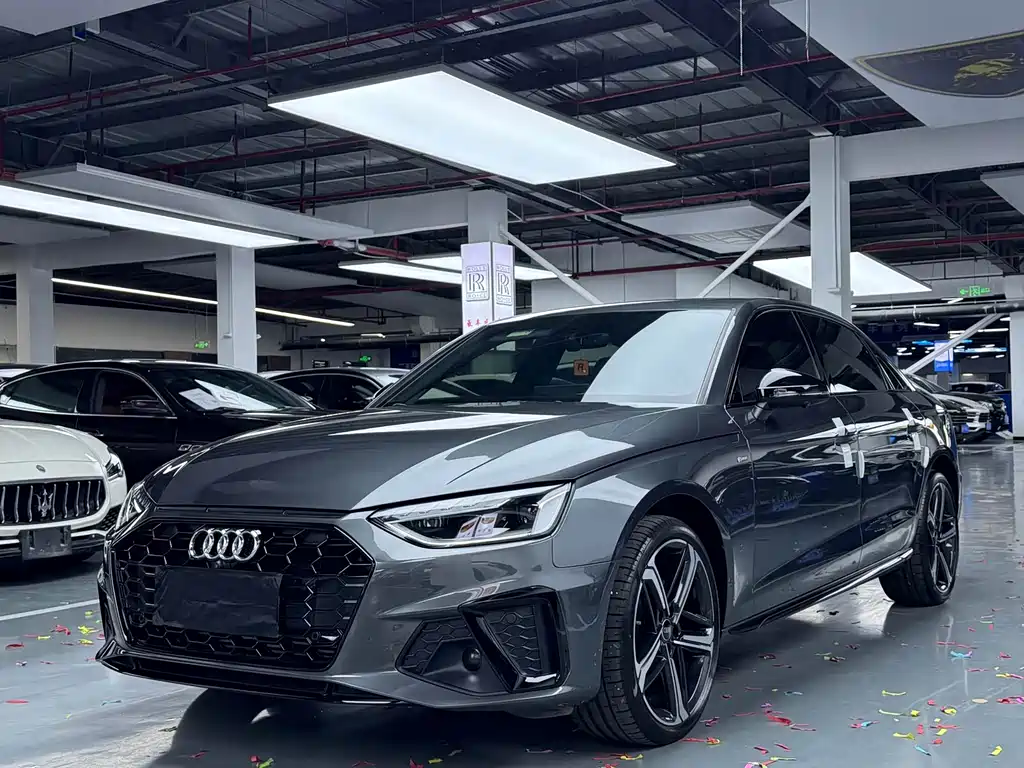 Audi A4L 2024 40 TFSI Luxury