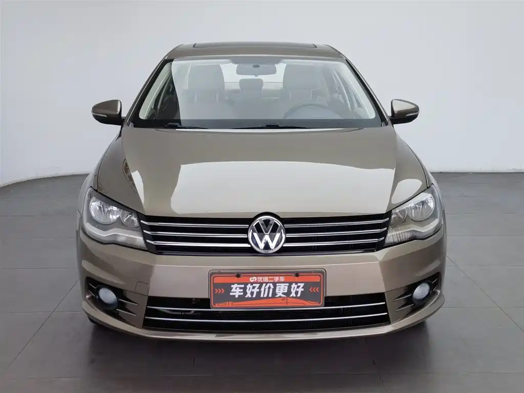 Volkswagen Bora 2014 1.6L AT Comfort
