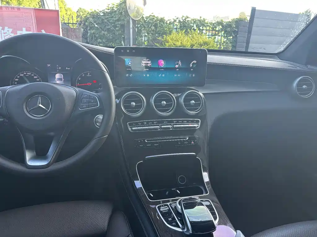 Mercedes-Benz GLC — миниатюра 4