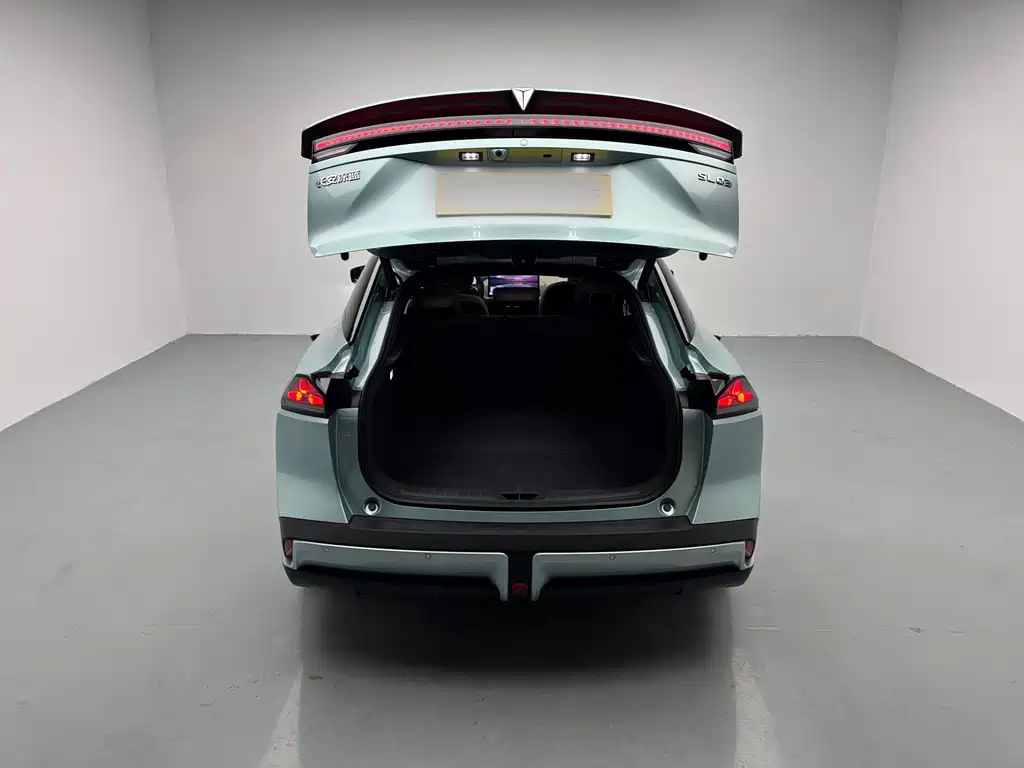 Changan Deepal DARK BLUE SL03