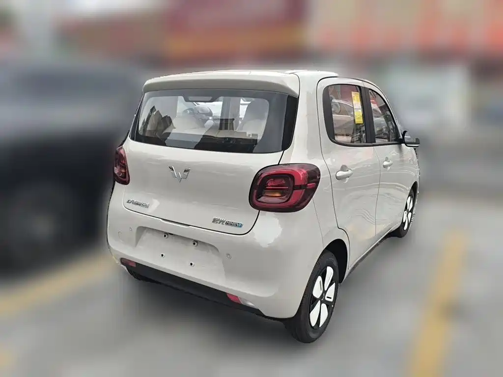 Wuling MINIEV — миниатюра 8