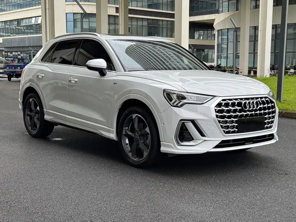 Audi Q3 — миниатюра 3