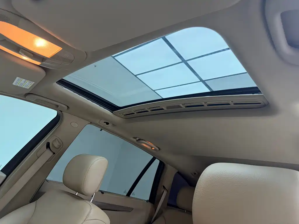Mercedes-Benz R-Class — миниатюра 14