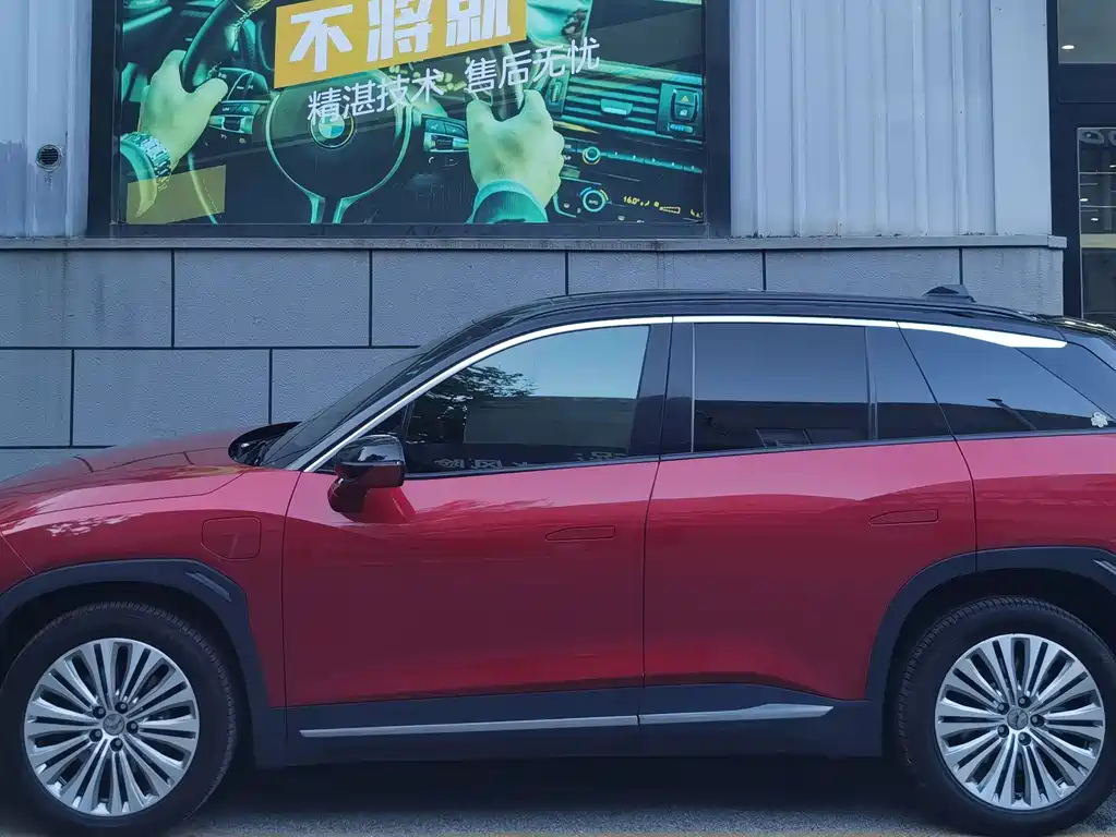 NIO ES6 — миниатюра 15