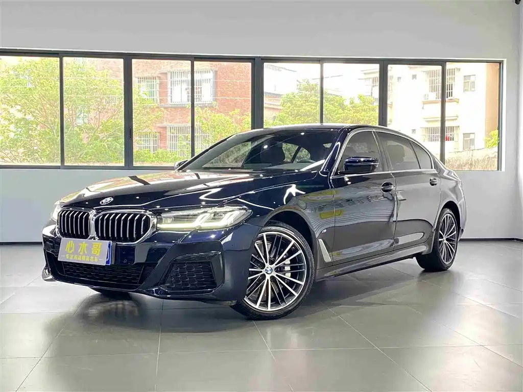BMW 5 Series 2023