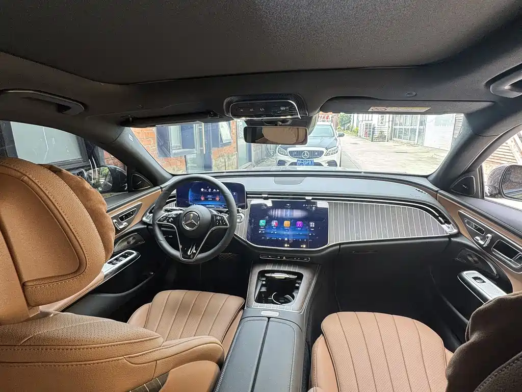 Mercedes-Benz E-Class E 2026 E 300 L Fashion